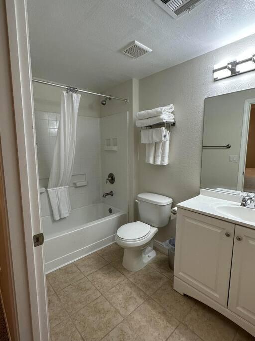 Mesquite Retreat 2 Bd Condo By Cool Properties Llc Ngoại thất bức ảnh